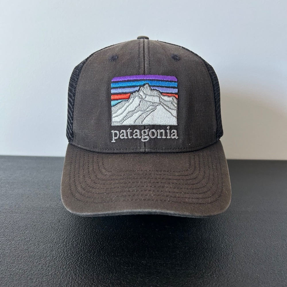 Patagonia Trucker Hat Cap Snap Back Adjustable Faded Black Mesh Hiking Adult